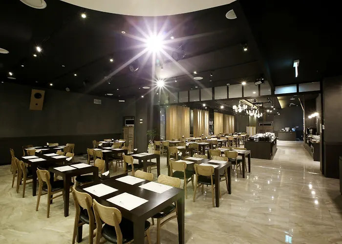 Golden Dongdaemun 3* Сеул