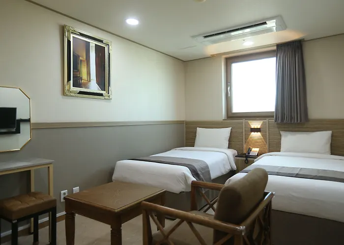 Golden Dongdaemun 3*