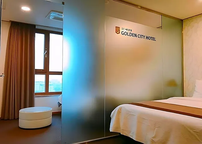 Golden Dongdaemun 3*