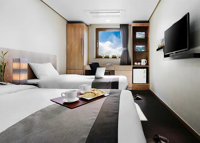 Golden Dongdaemun 3* Сеул